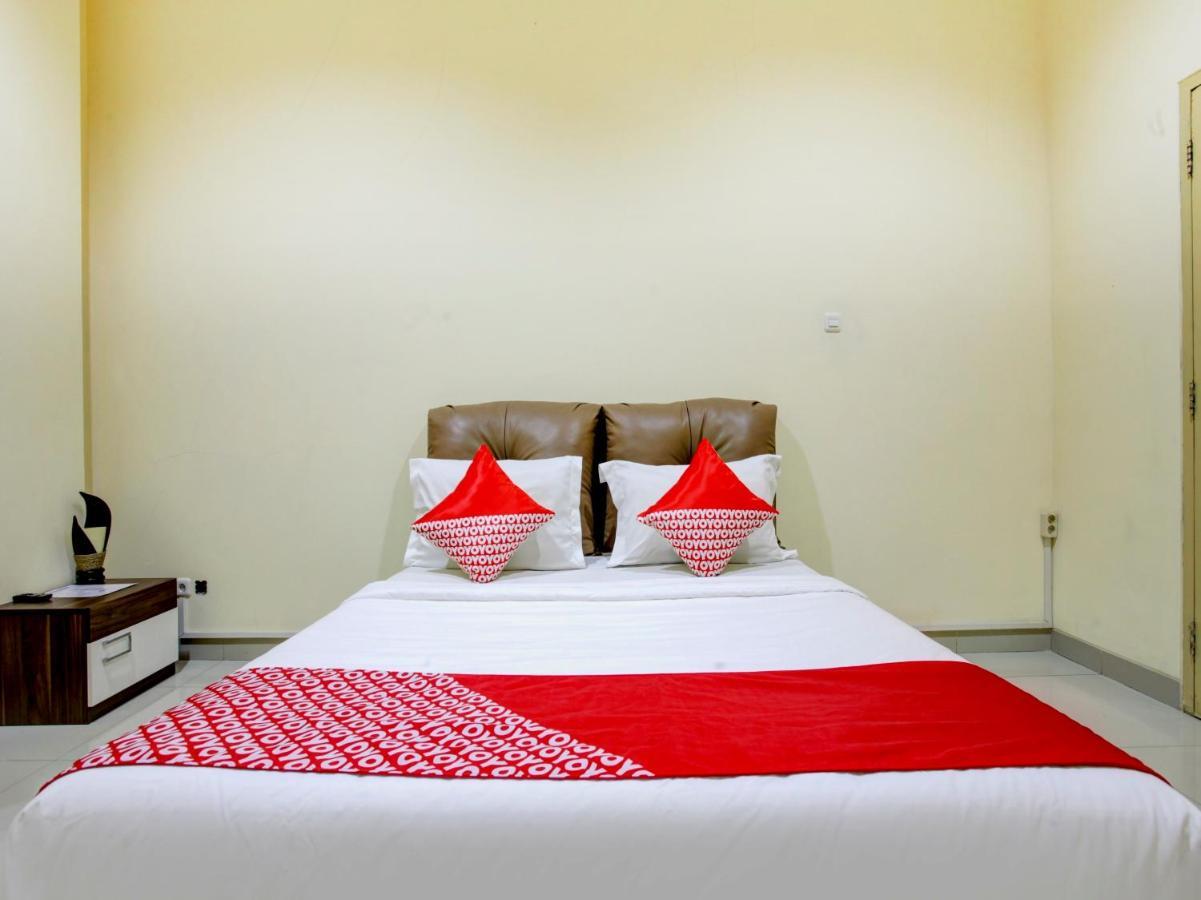 OYO 90141 3a Syariah Hotel Jakarta Bagian luar foto